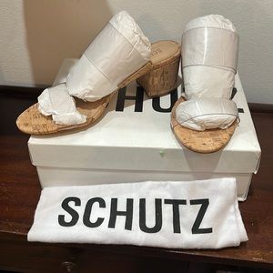 SCHUTZ Victorie sandal BRAND NEW, dust bag included.